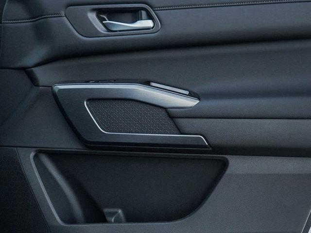 new 2025 Nissan Pathfinder car, priced at $38,249