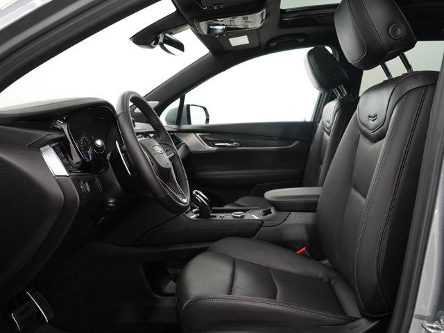 used 2025 Cadillac XT6 car, priced at $49,499