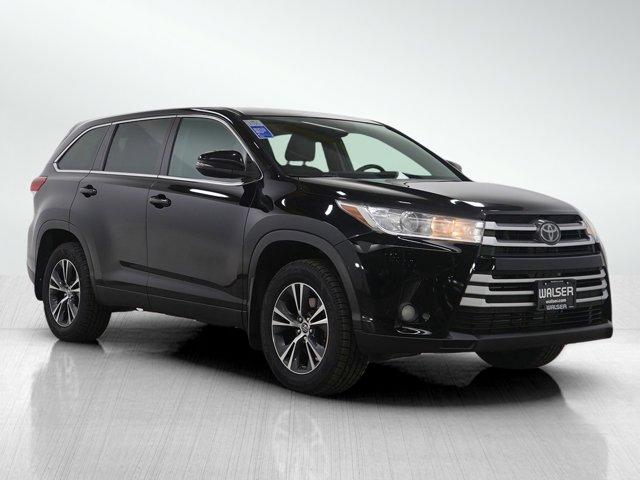used 2019 Toyota Highlander car, priced at $21,699