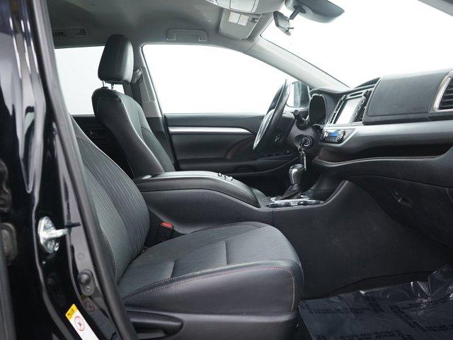 used 2019 Toyota Highlander car, priced at $21,699