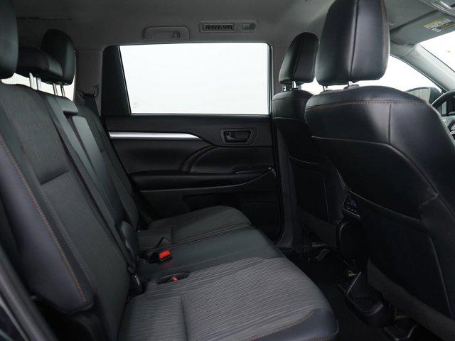 used 2019 Toyota Highlander car, priced at $21,699