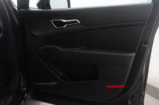 used 2025 Kia Sportage car, priced at $24,998