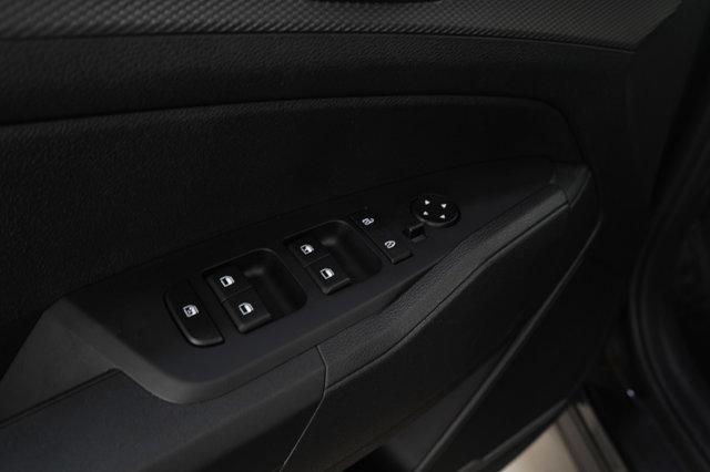 used 2025 Kia Sportage car, priced at $24,998