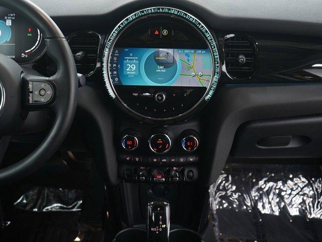 used 2024 MINI Hardtop car, priced at $22,599