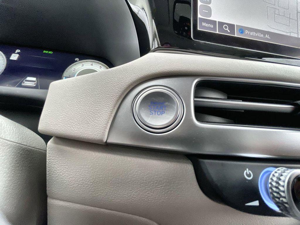 used 2024 Hyundai Palisade car, priced at $33,985