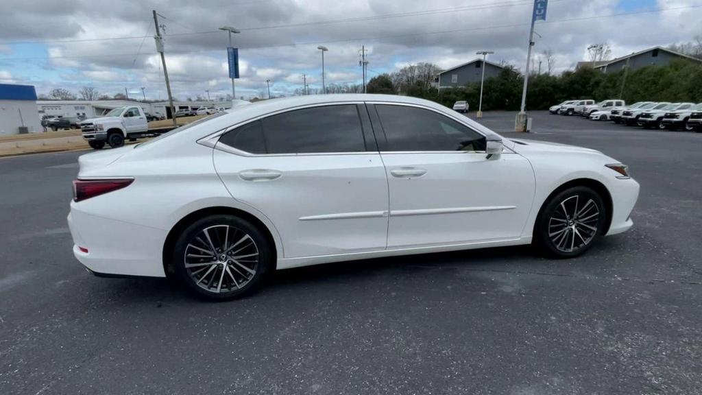 used 2022 Lexus ES 350 car, priced at $31,985