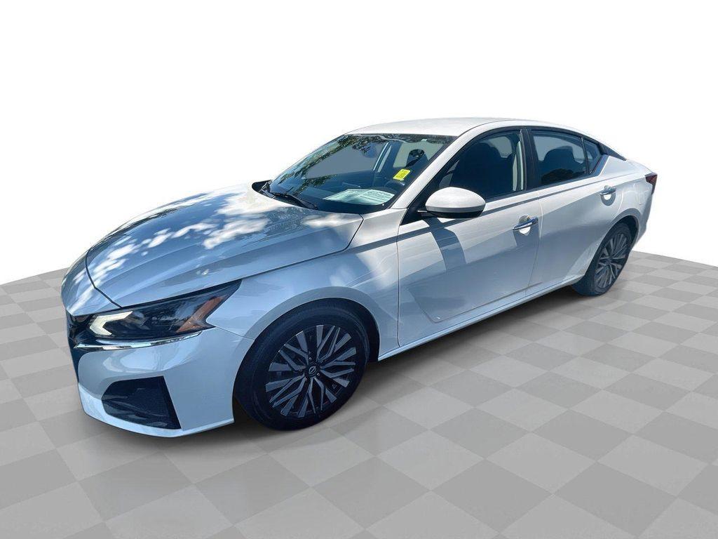 used 2023 Nissan Altima car, priced at $23,900