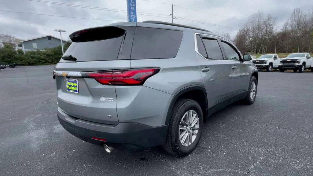 used 2024 Chevrolet Traverse car, priced at $34,490