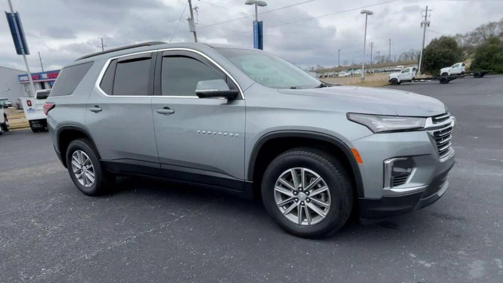 used 2024 Chevrolet Traverse car, priced at $34,490