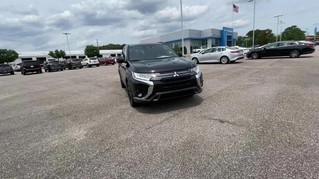 used 2020 Mitsubishi Outlander car