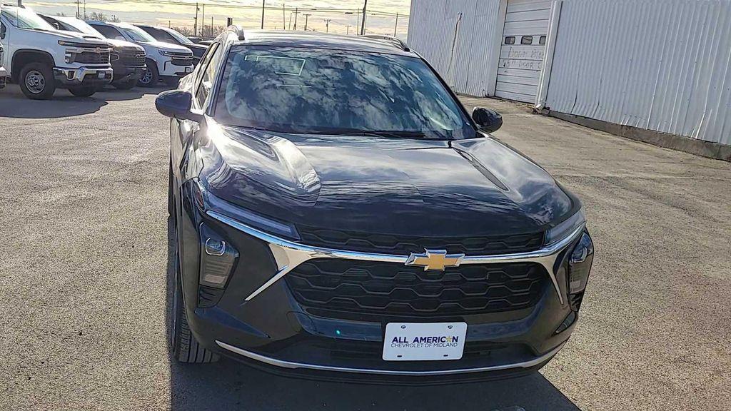 new 2026 Chevrolet Trax car, priced at $25,090