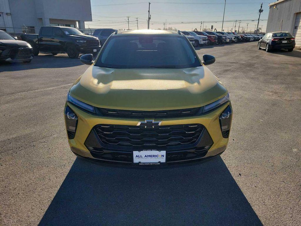 used 2025 Chevrolet Trax car, priced at $24,000