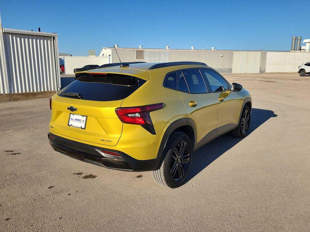 used 2025 Chevrolet Trax car, priced at $24,000