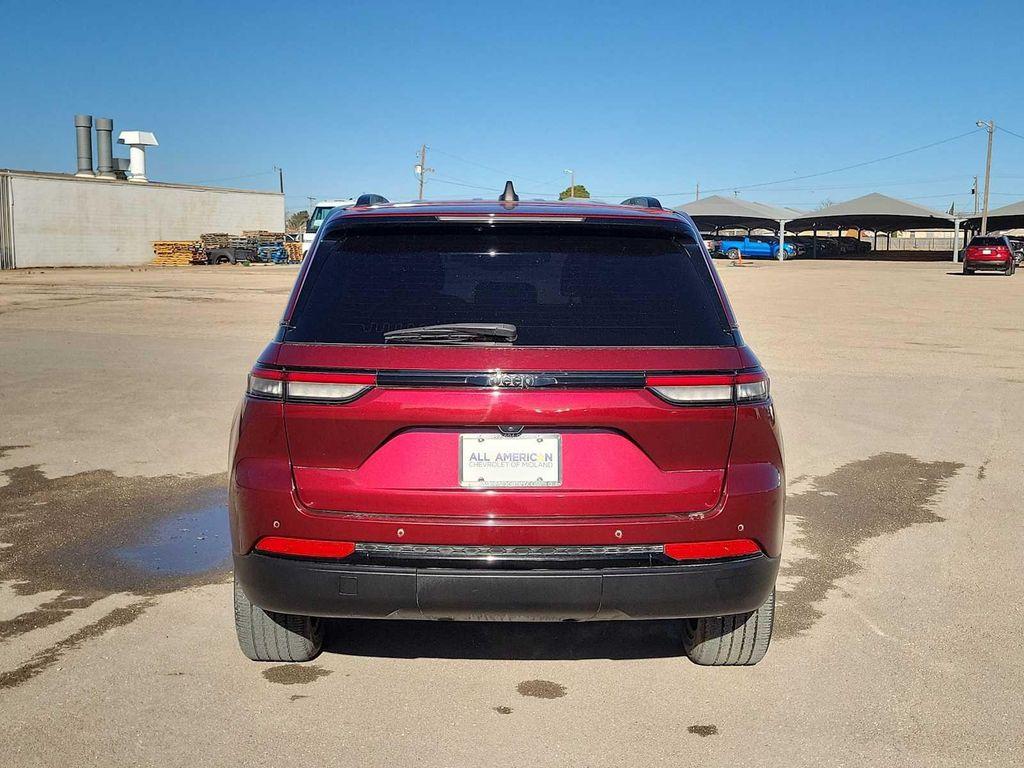 used 2023 Jeep Grand Cherokee car, priced at $25,000