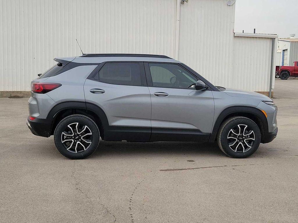 new 2026 Chevrolet TrailBlazer car, priced at $34,380