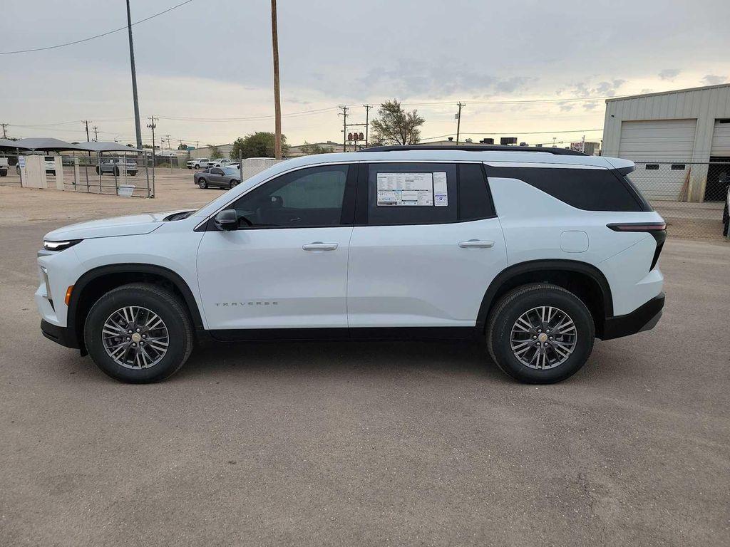 new 2026 Chevrolet Traverse car, priced at $45,340