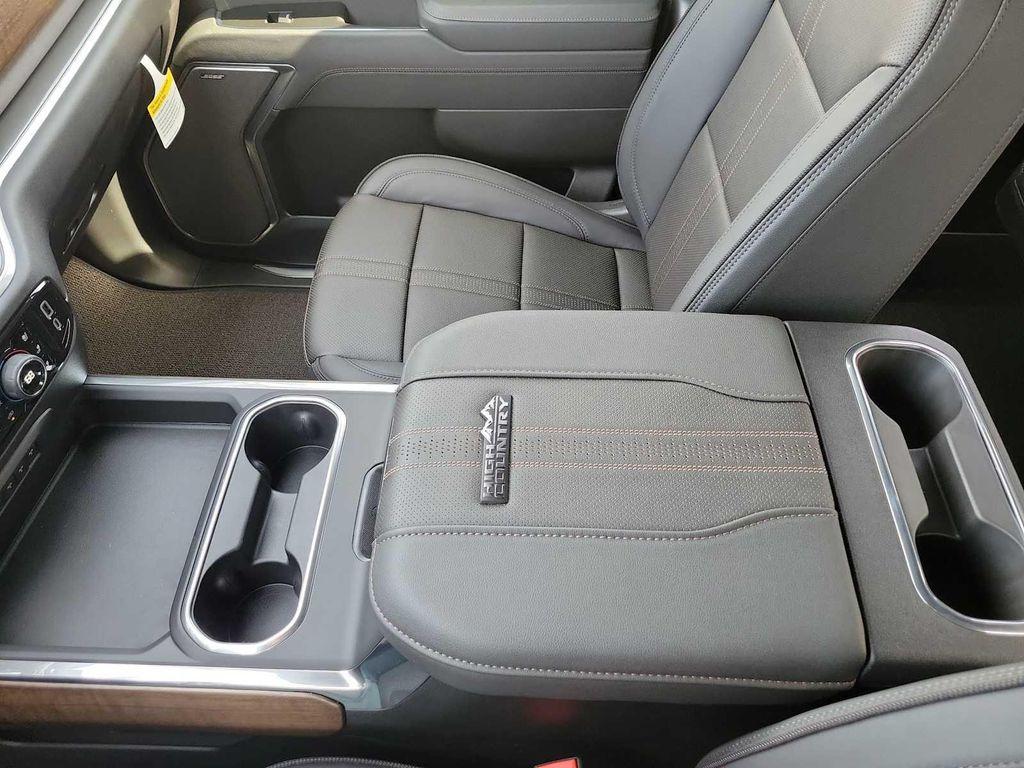 new 2026 Chevrolet Silverado 3500 car, priced at $92,305