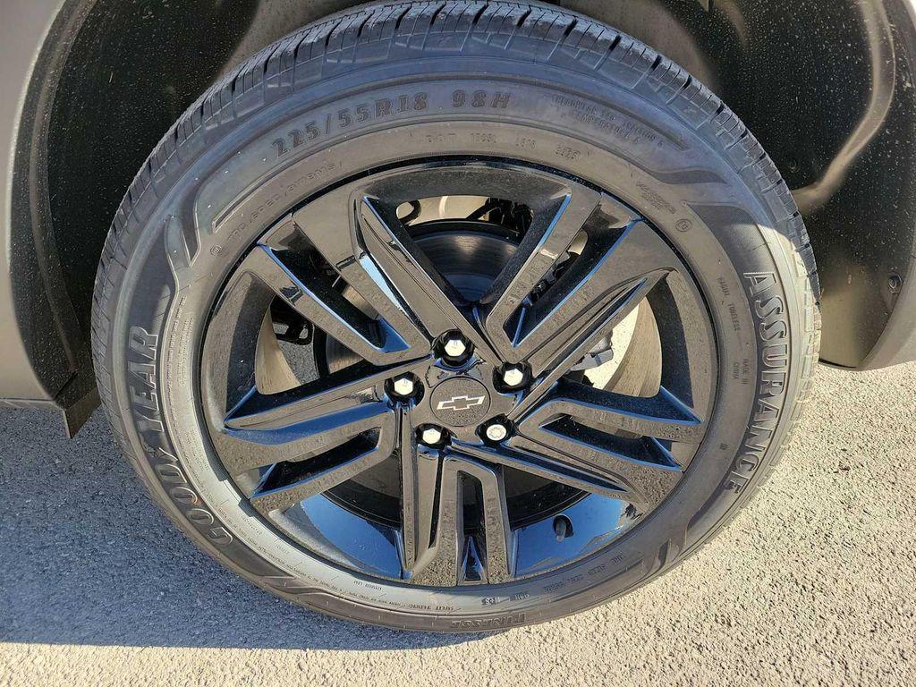 new 2026 Chevrolet Trax car, priced at $28,385