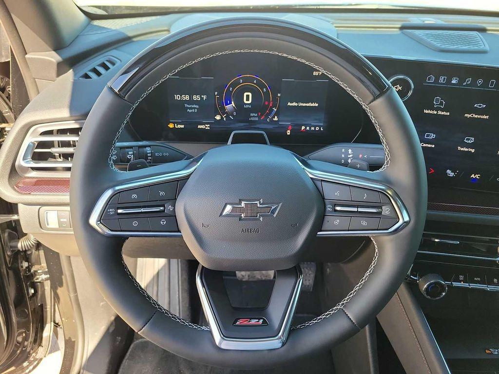 new 2026 Chevrolet Traverse car, priced at $57,555