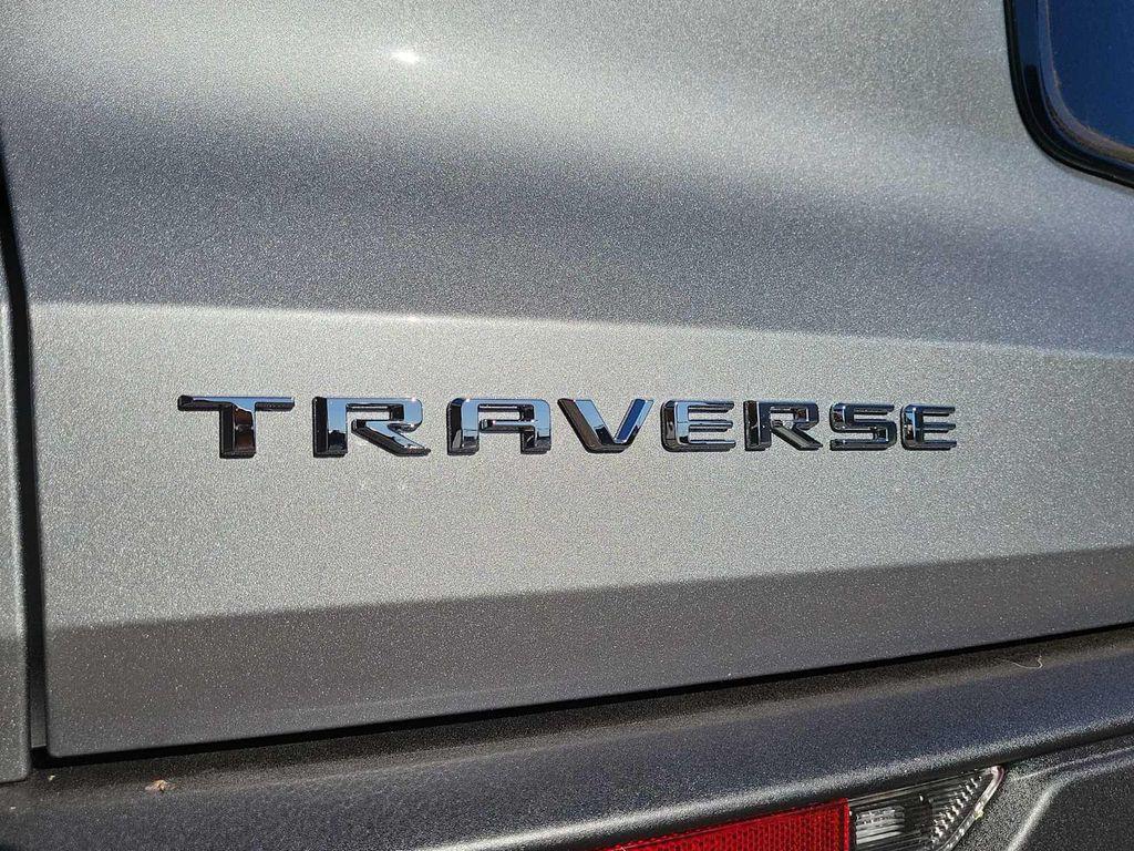 new 2026 Chevrolet Traverse car, priced at $44,920