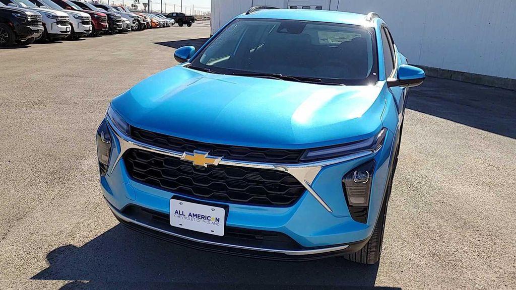 new 2026 Chevrolet Trax car, priced at $24,985