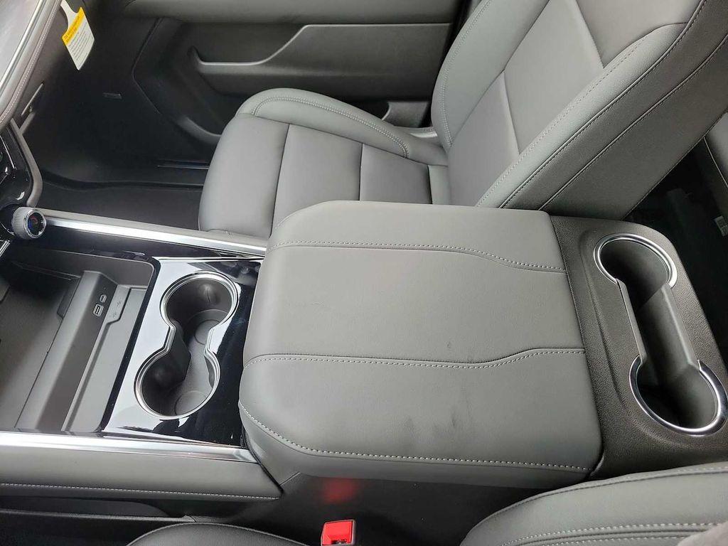new 2026 Chevrolet Suburban car, priced at $73,180