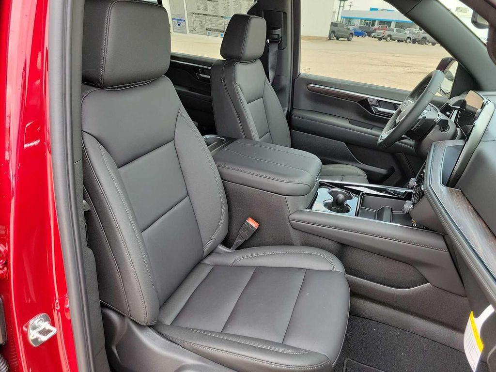 new 2026 Chevrolet Tahoe car, priced at $70,675