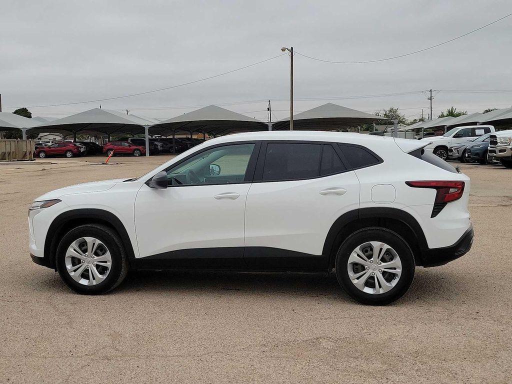used 2024 Chevrolet Trax car, priced at $20,995