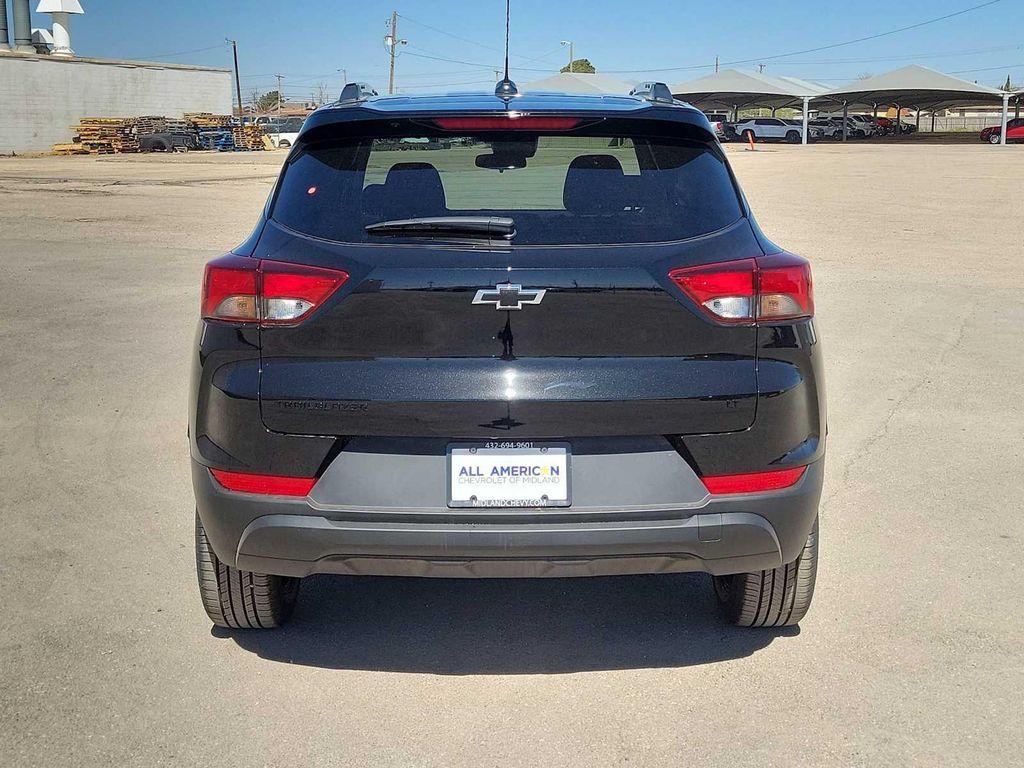 new 2026 Chevrolet TrailBlazer car, priced at $27,190