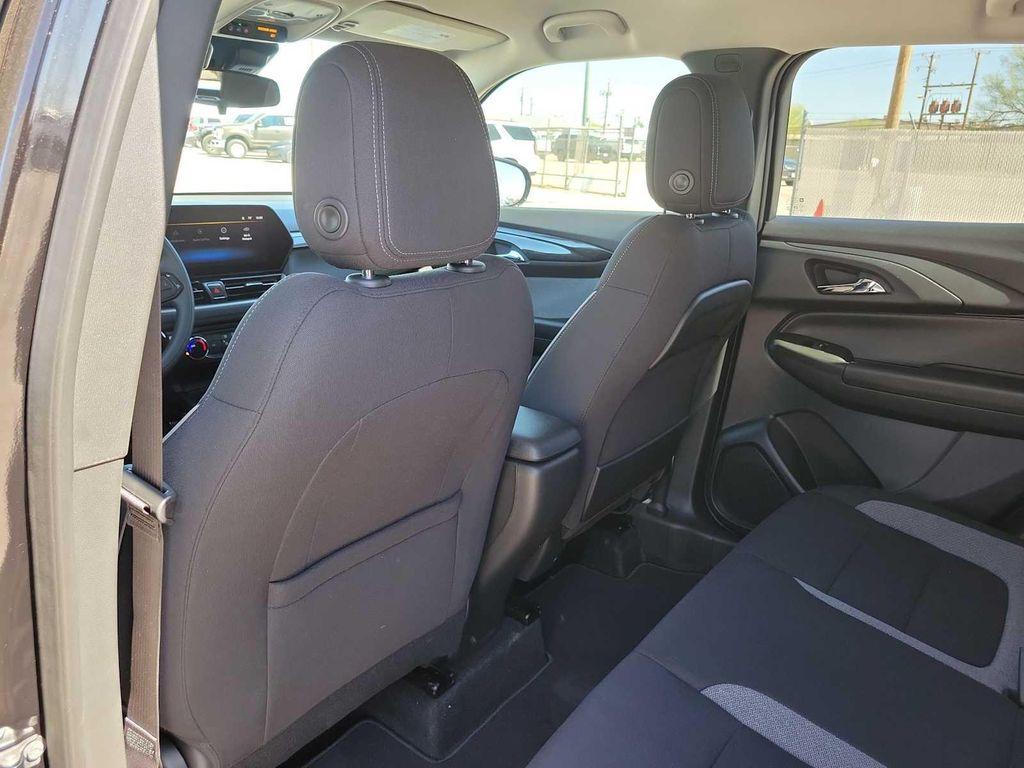 new 2026 Chevrolet TrailBlazer car, priced at $27,190