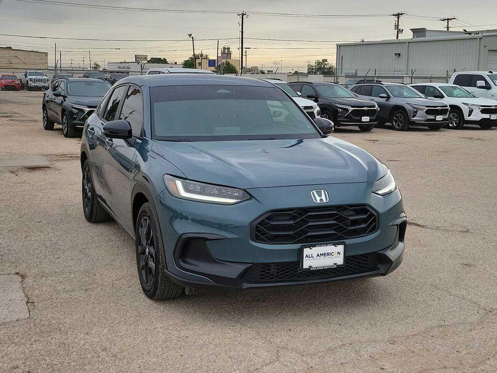 used 2025 Honda HR-V car, priced at $25,995