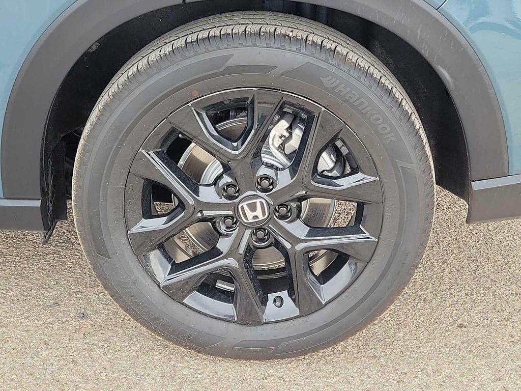used 2025 Honda HR-V car, priced at $25,995