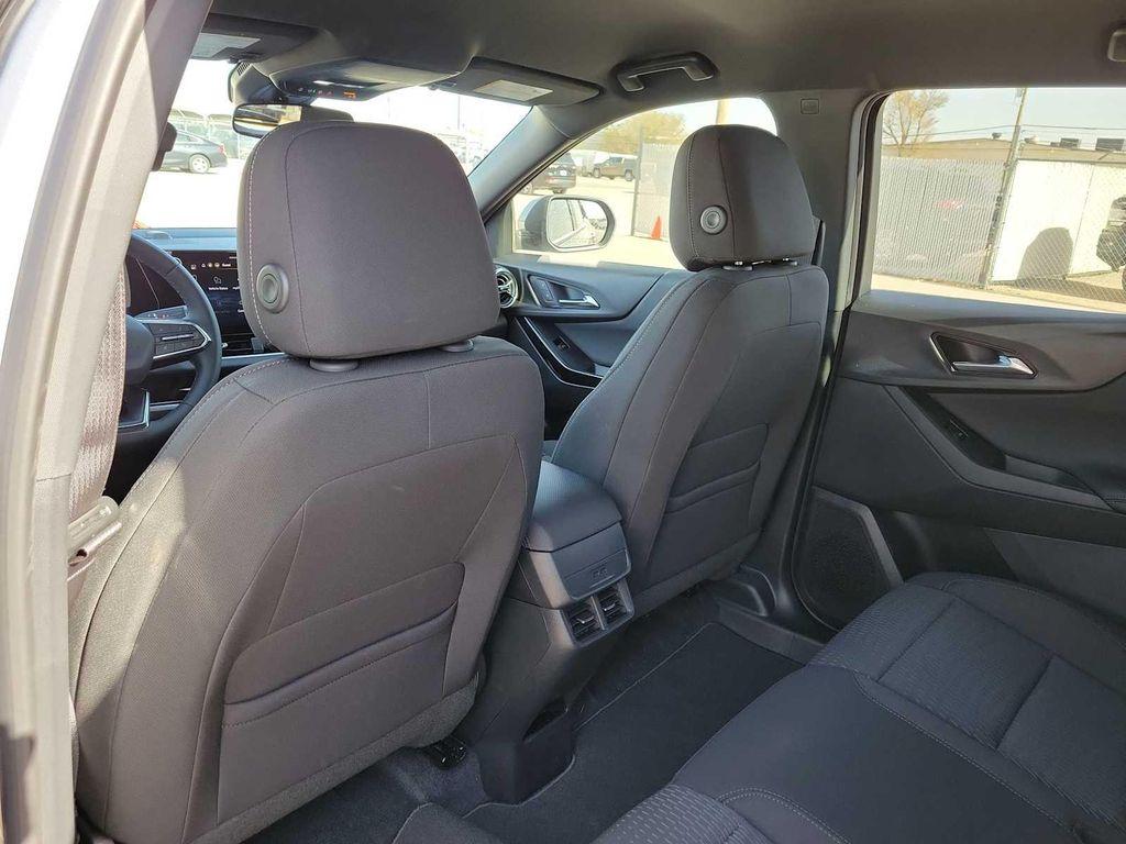 new 2026 Chevrolet Equinox car, priced at $32,495