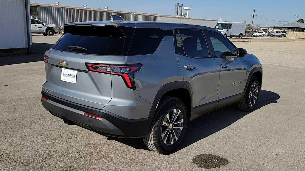 new 2026 Chevrolet Equinox car, priced at $32,495