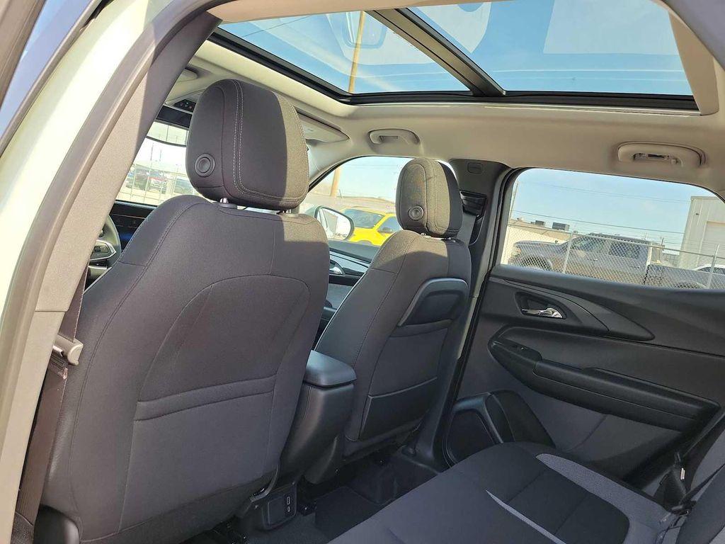 new 2026 Chevrolet TrailBlazer car, priced at $32,275