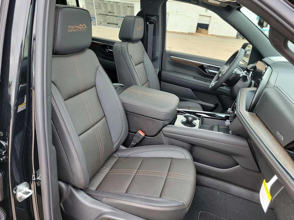 new 2026 Chevrolet Suburban car, priced at $100,935