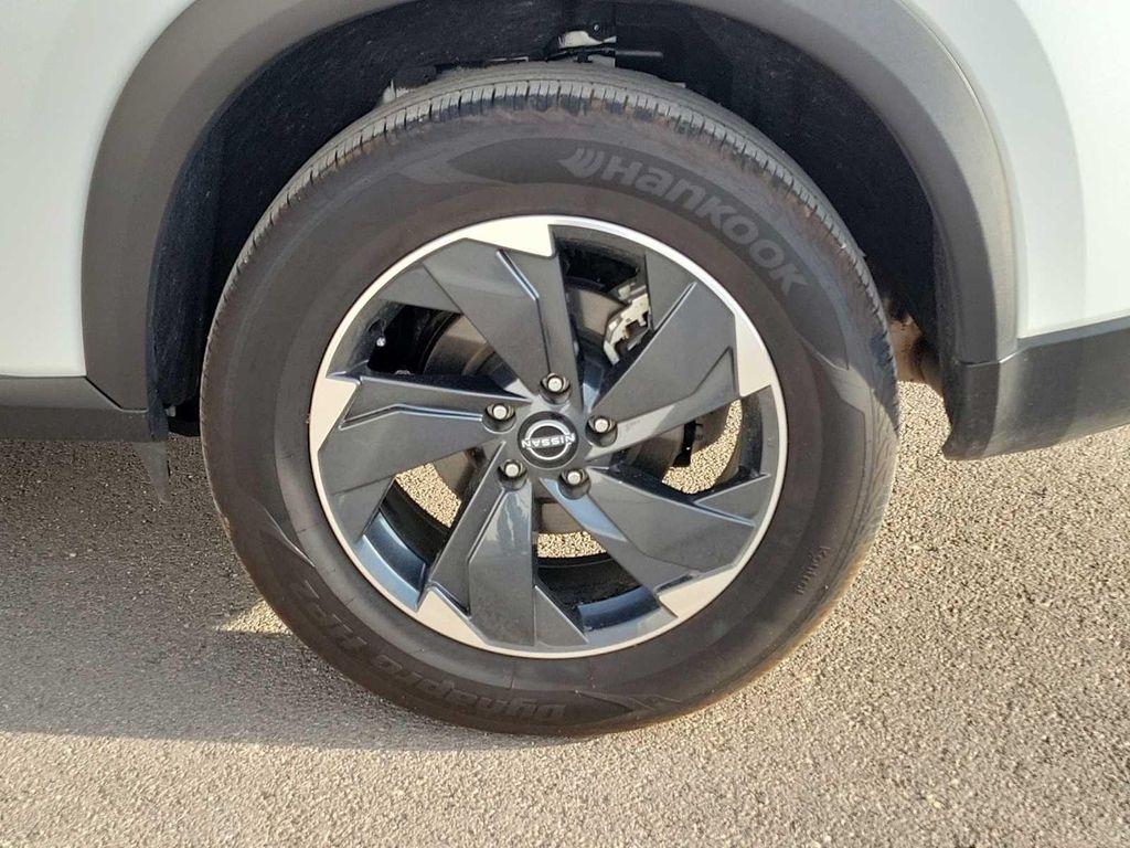 used 2025 Nissan Rogue car, priced at $24,995