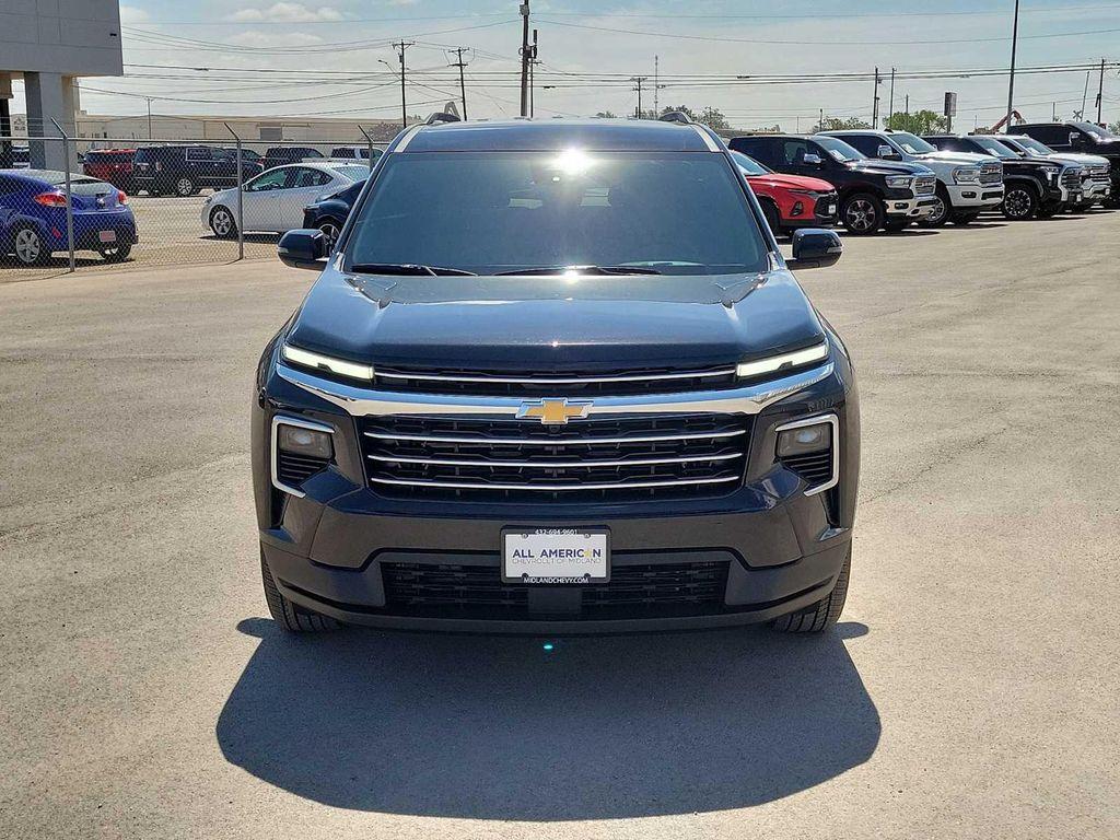 new 2026 Chevrolet Traverse car, priced at $42,795