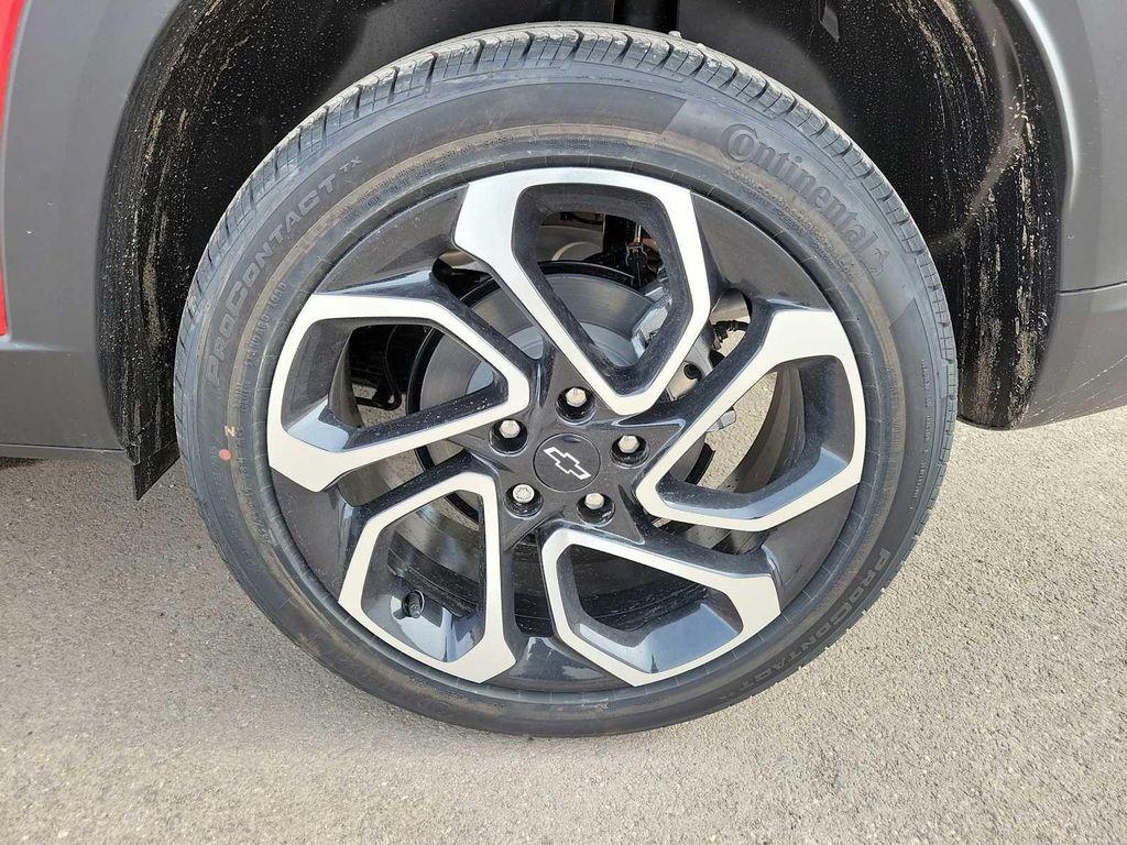 new 2026 Chevrolet Trax car, priced at $28,385