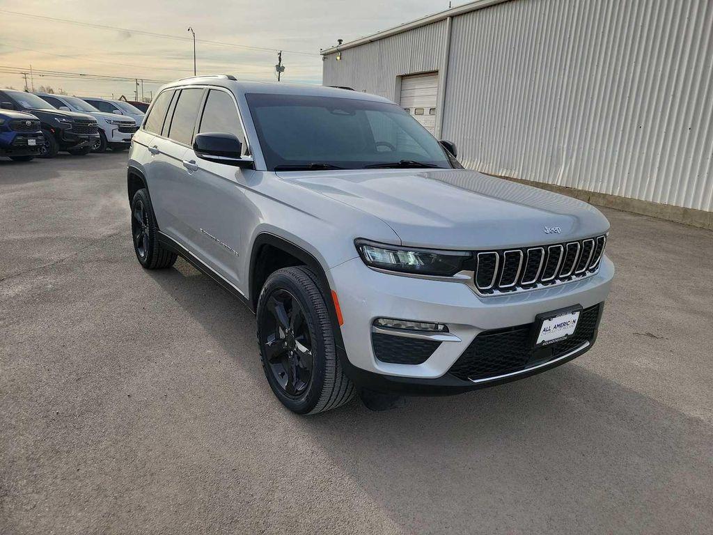 used 2023 Jeep Grand Cherokee car, priced at $29,000