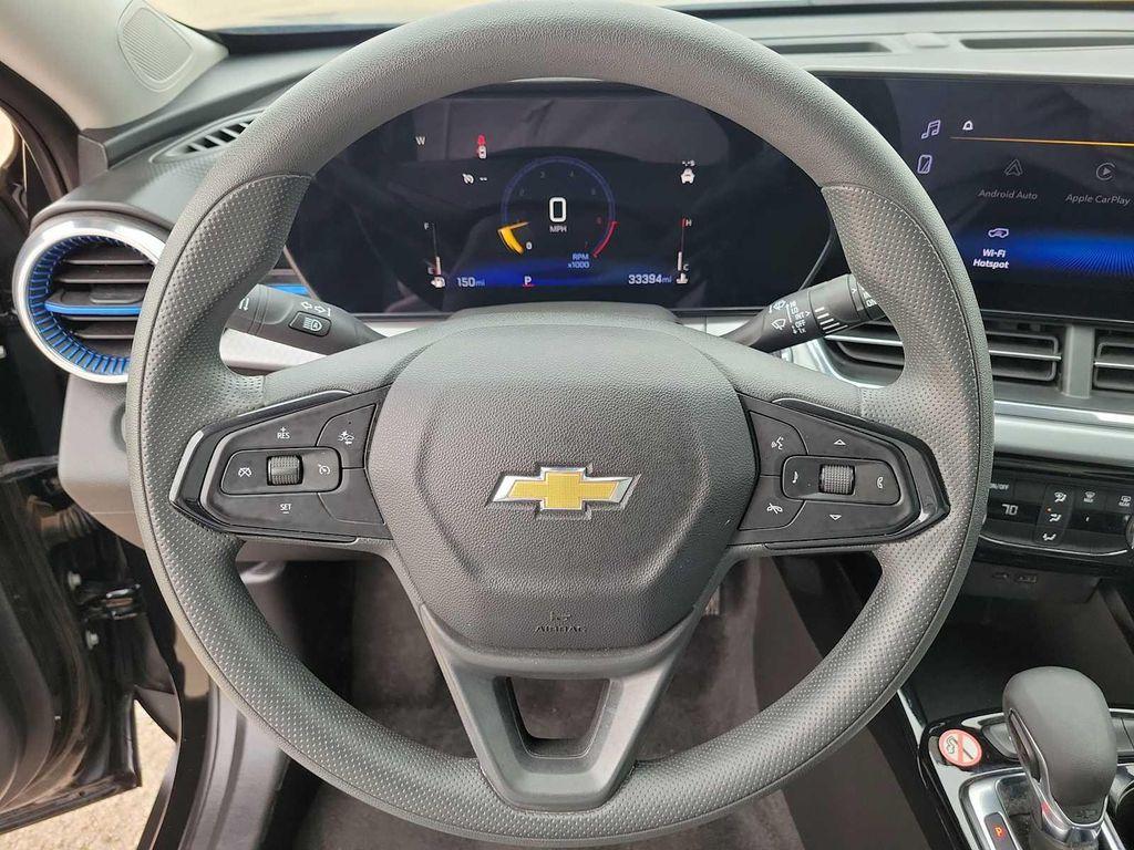 used 2025 Chevrolet Trax car, priced at $24,995