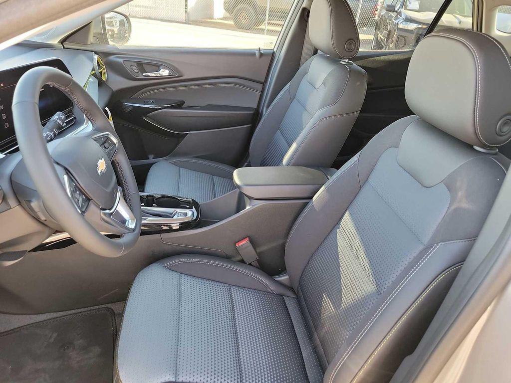 new 2026 Chevrolet Trax car, priced at $25,090