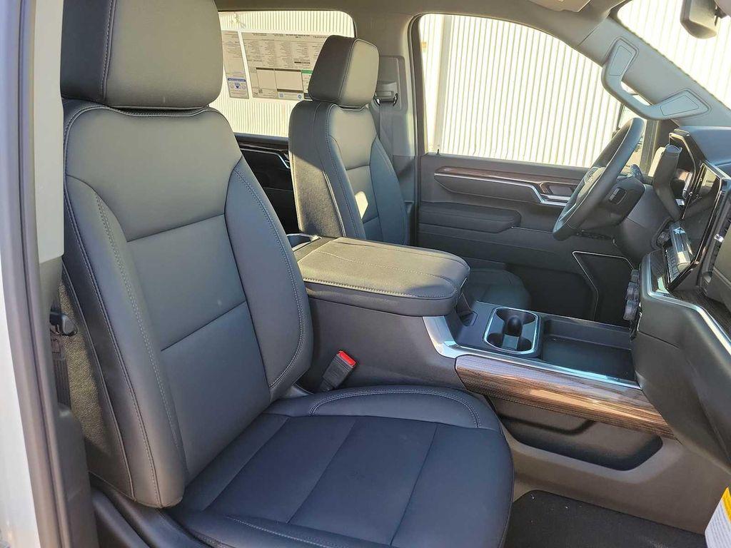 new 2026 Chevrolet Silverado 2500 car, priced at $78,420
