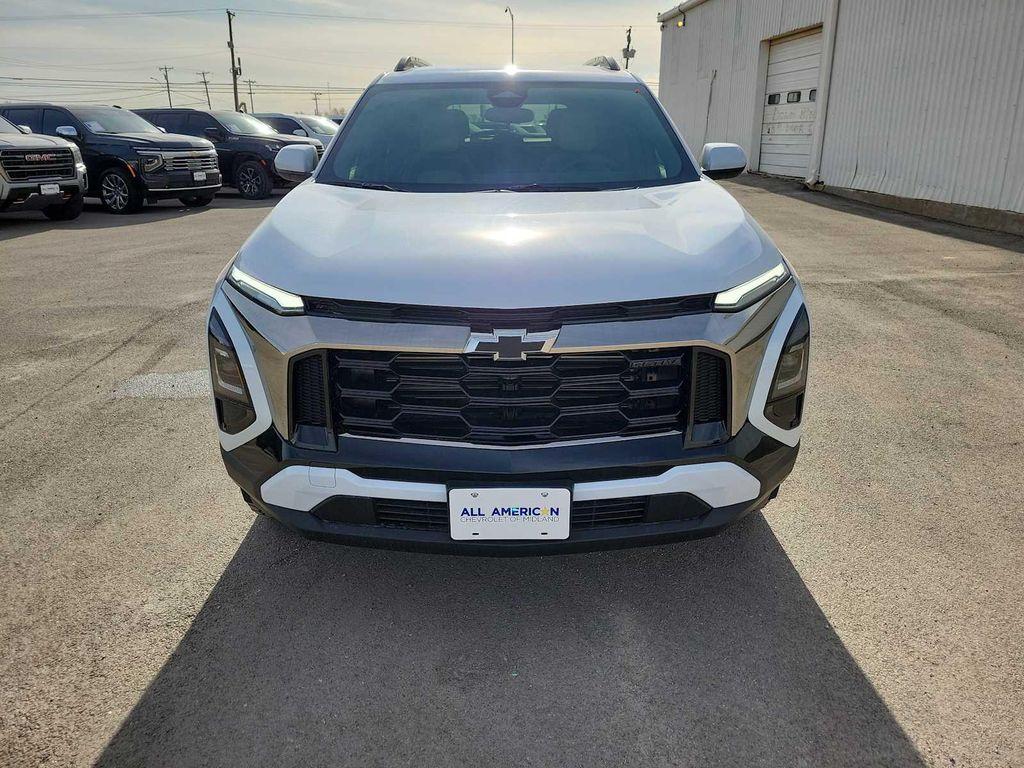 new 2026 Chevrolet Equinox car, priced at $38,390