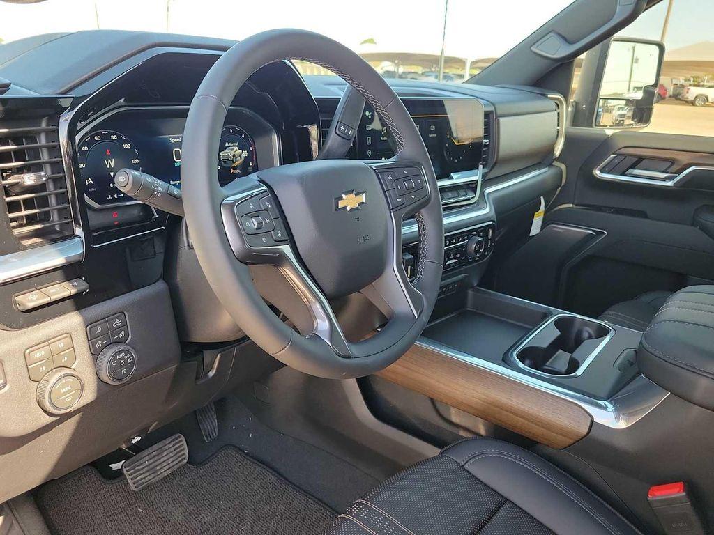 new 2026 Chevrolet Silverado 3500 car, priced at $93,300