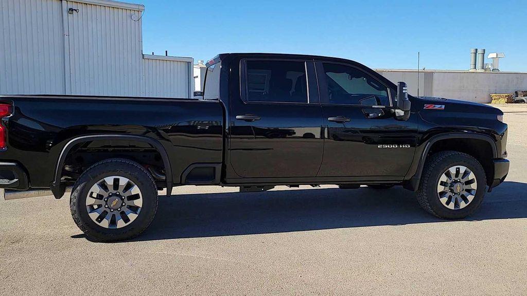 new 2026 Chevrolet Silverado 2500 car, priced at $67,270