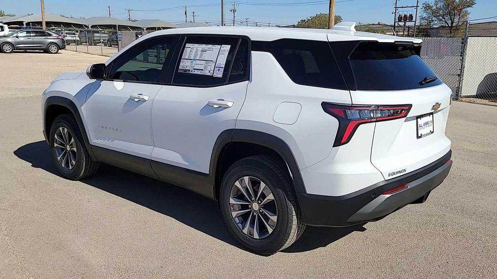 new 2026 Chevrolet Equinox car, priced at $31,765