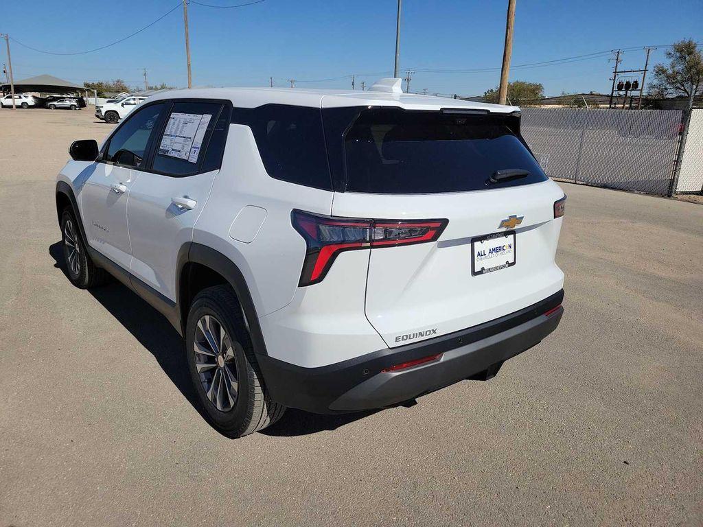 new 2026 Chevrolet Equinox car, priced at $31,765