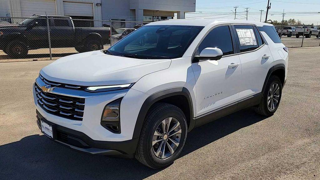 new 2026 Chevrolet Equinox car, priced at $31,765