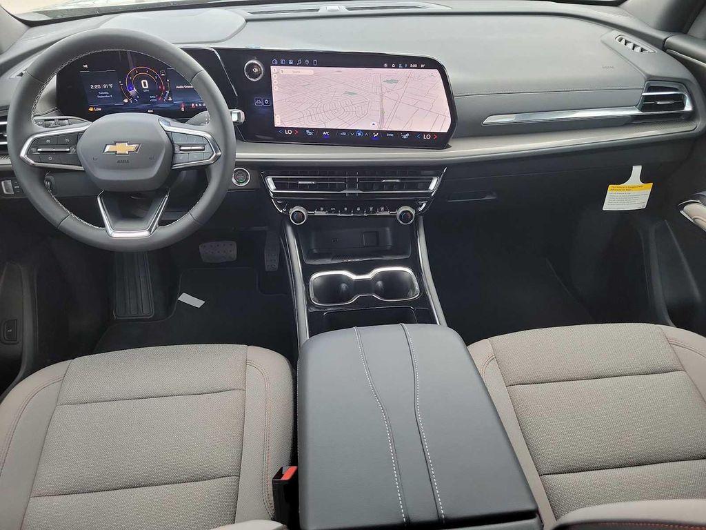 new 2026 Chevrolet Traverse car, priced at $43,170